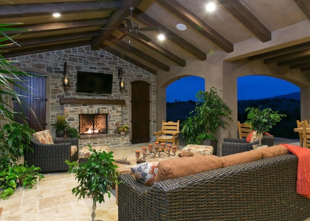 Incorporate Outdoor Living Spaces into Your Home Exterior